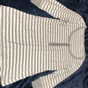 Calvin Klein Jeans Medium scoop neck long shirt